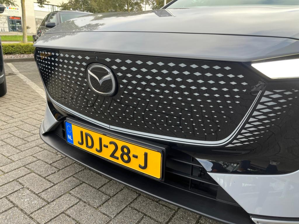 Mazda 6 6e takumi plus long range 80 kwh