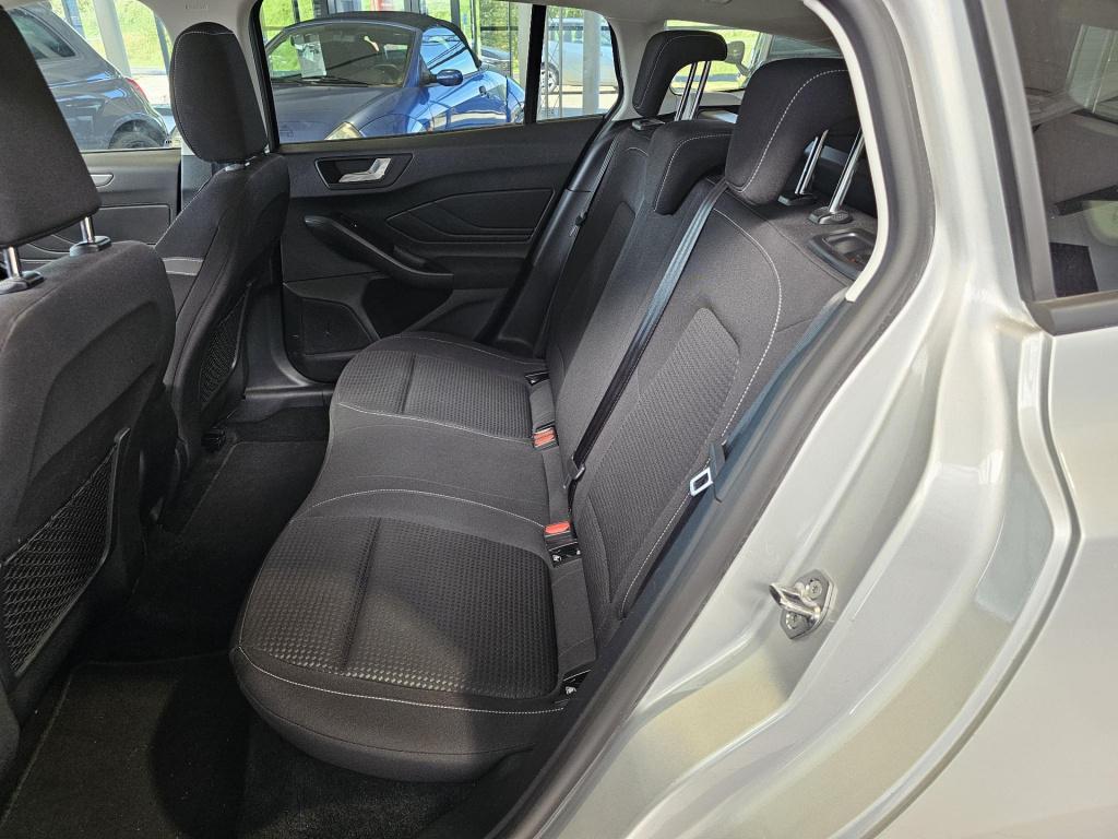 Ford Focus wagon 1.0 ecoboost hybrid st line
