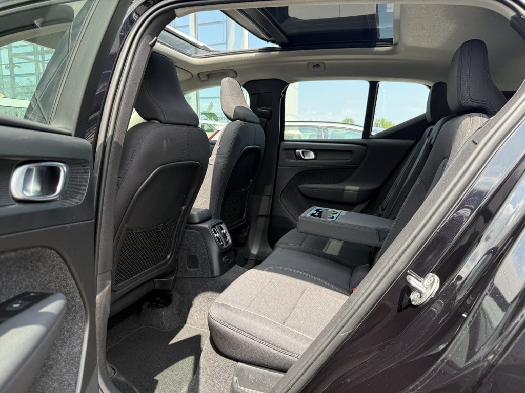 Volvo XC40 t4 211pk recharge inscription exp| panodak| camera| stoel+stuur.