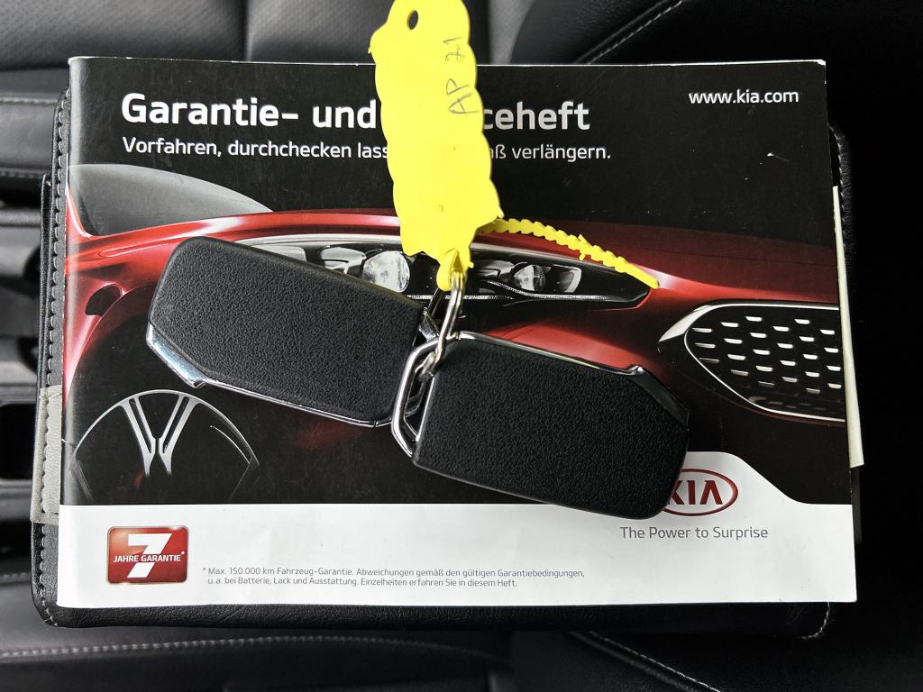 Kia Niro 1.6 gdi hybrid executiveline | leder | stoelkoeling/verwarming | c