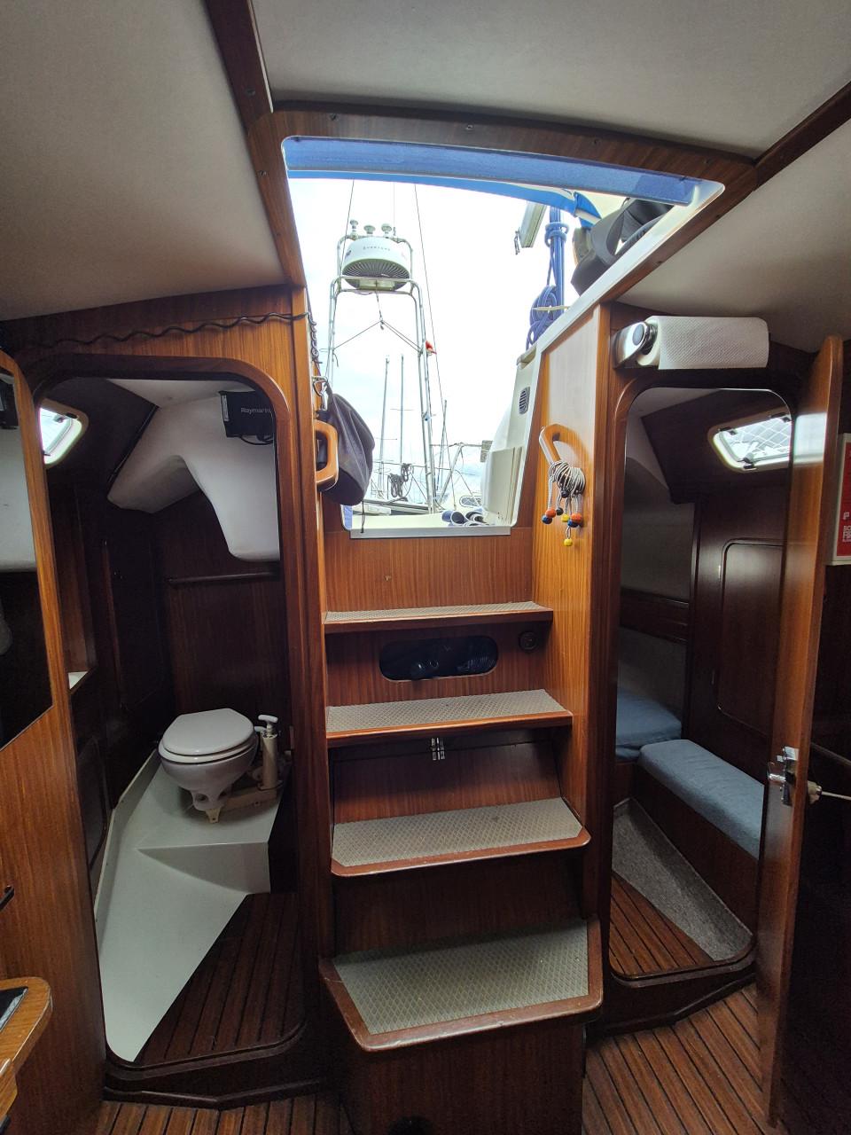 Elan 33 – Zeer compleet, goed onderhouden en vaarklaar jacht (1990)