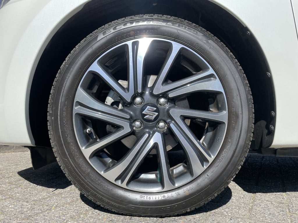Suzuki Swift automaat 1.2 style smart hybrid