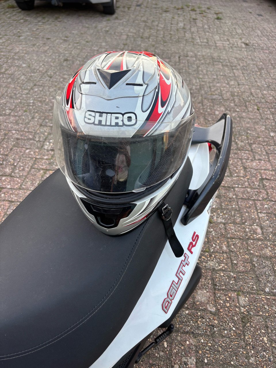 Kymco Agility RS 2010 lage km stand, in perfecte staat, goed onderhouden