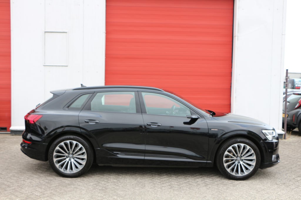 Audi E-tron 55 quattro 95 kwh s-line | full option