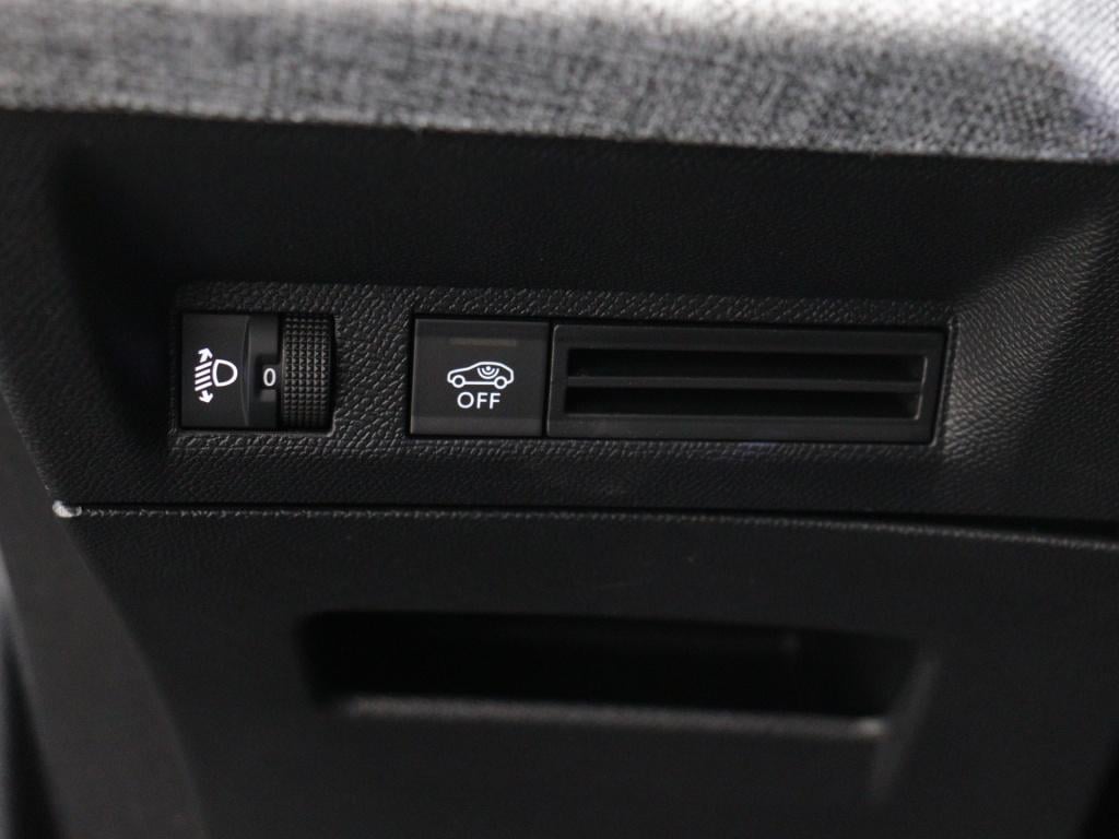 Peugeot 5008 hybrid 136pk automaat allure voorraad voordeel