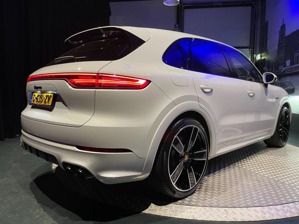 Porsche Cayenne 3.0 e-hybrid platinum edition*pdls*pasm*softclose*22inch*sp