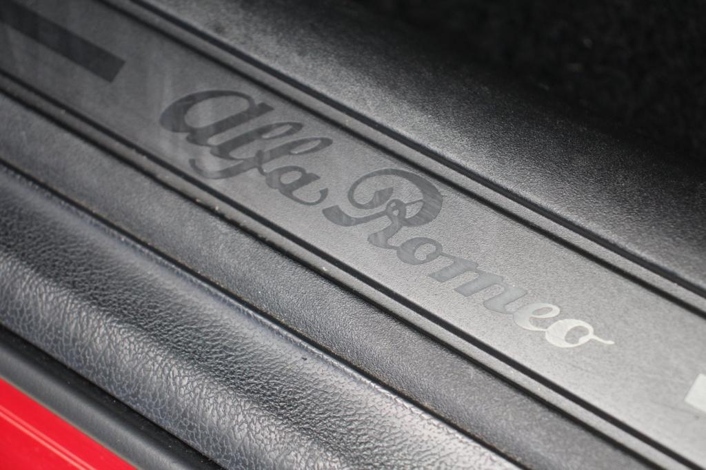 Alfa Romeo Giulietta 1.4 turbo turismo -170 pk - trekhaak - panoramadak - p