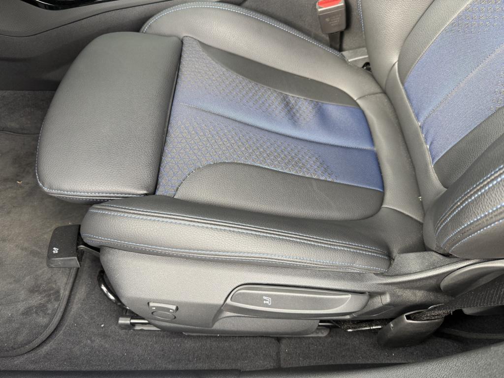 BMW 1 Serie 120i automaat high executive m-sportpakket 5-drs
