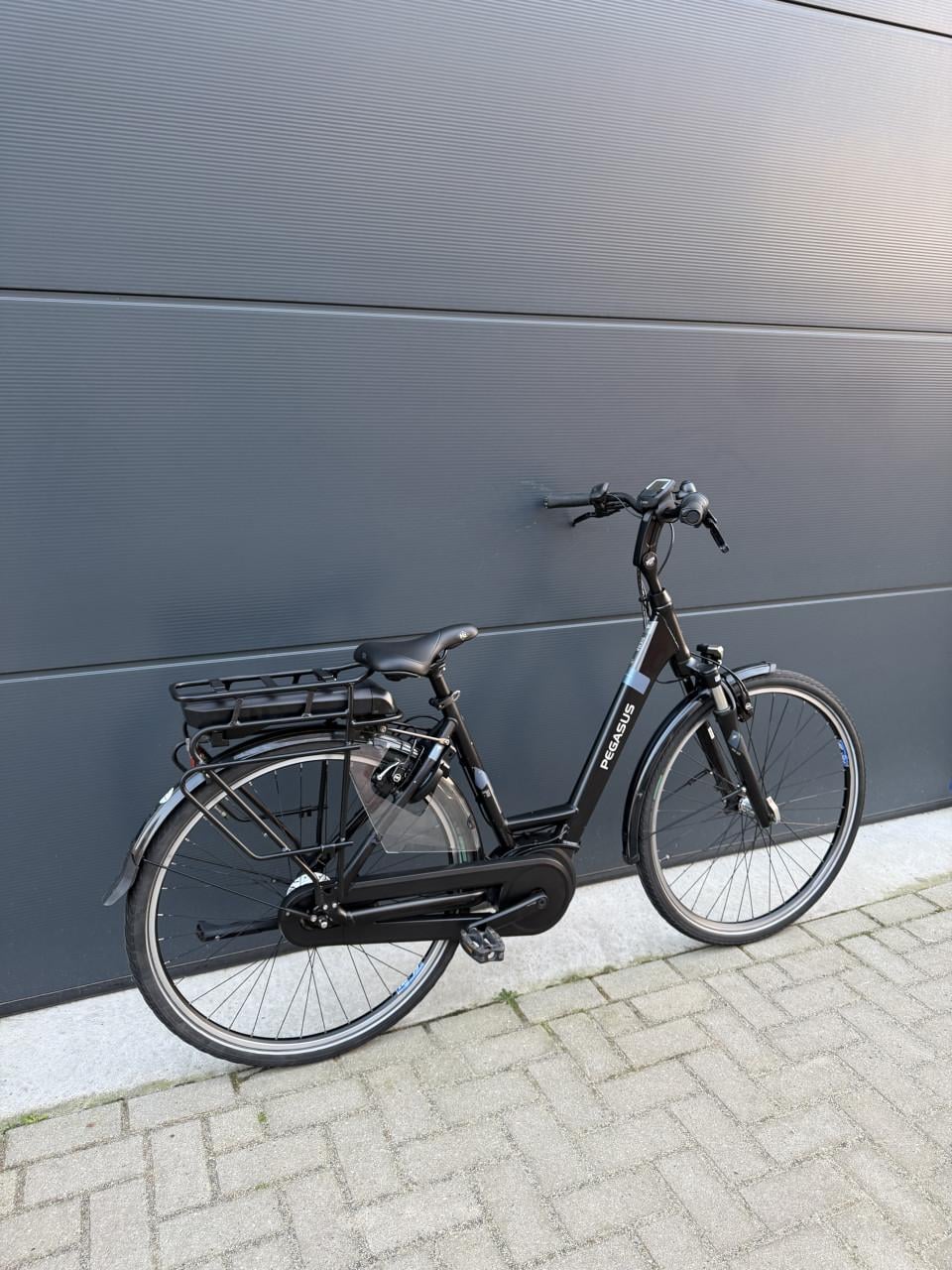Pegasus Siena E7F middenmotor elektrische fiets 400WH