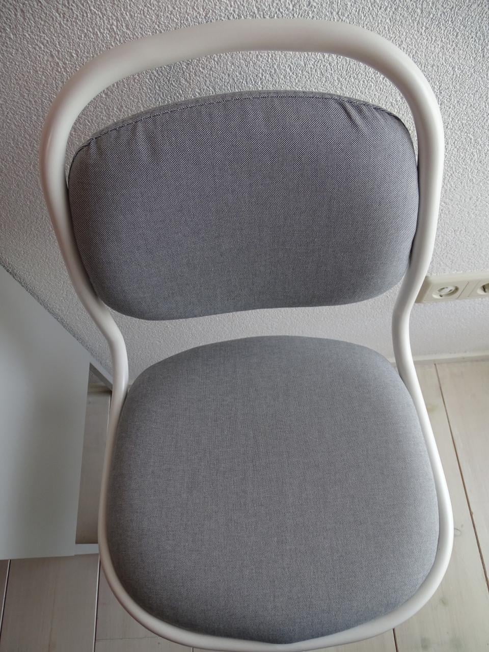 IKEA ÖRFJÄLL kinder bureaustoel wit/lichtgrijs – verstelbaar