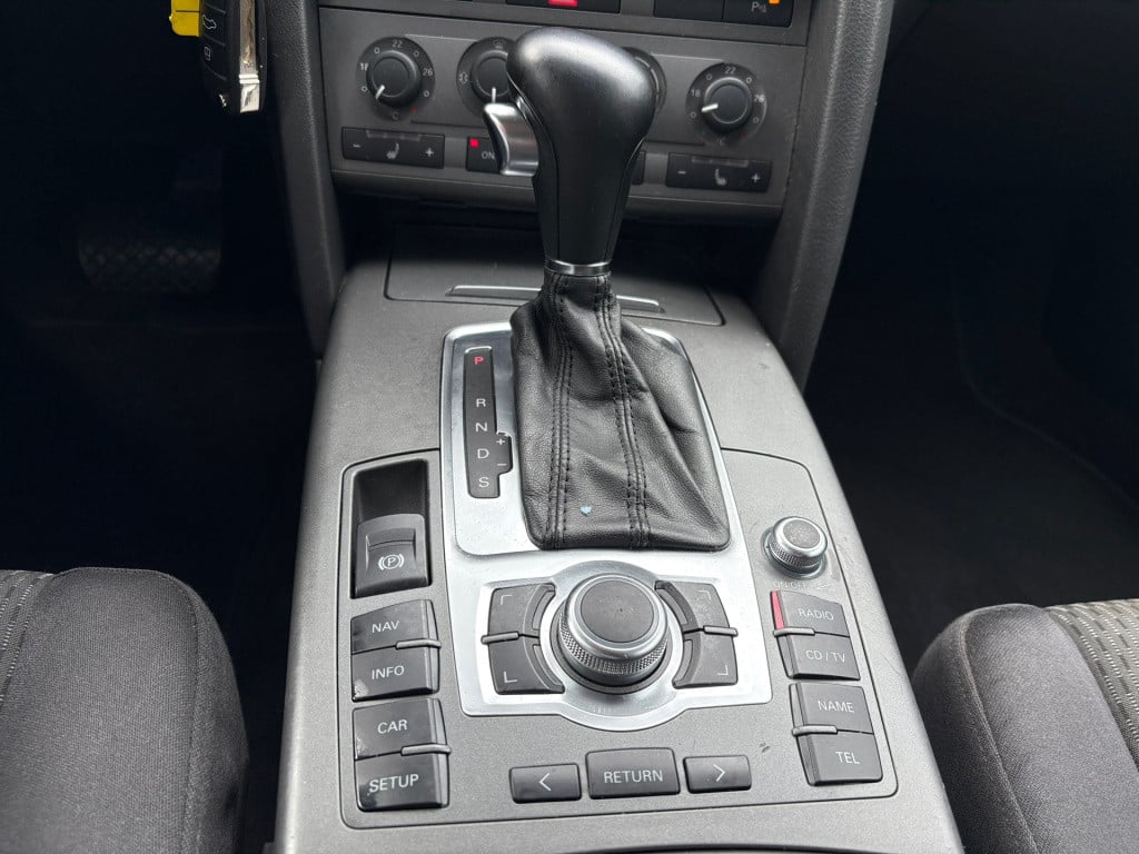 Audi A6 limousine 2.4