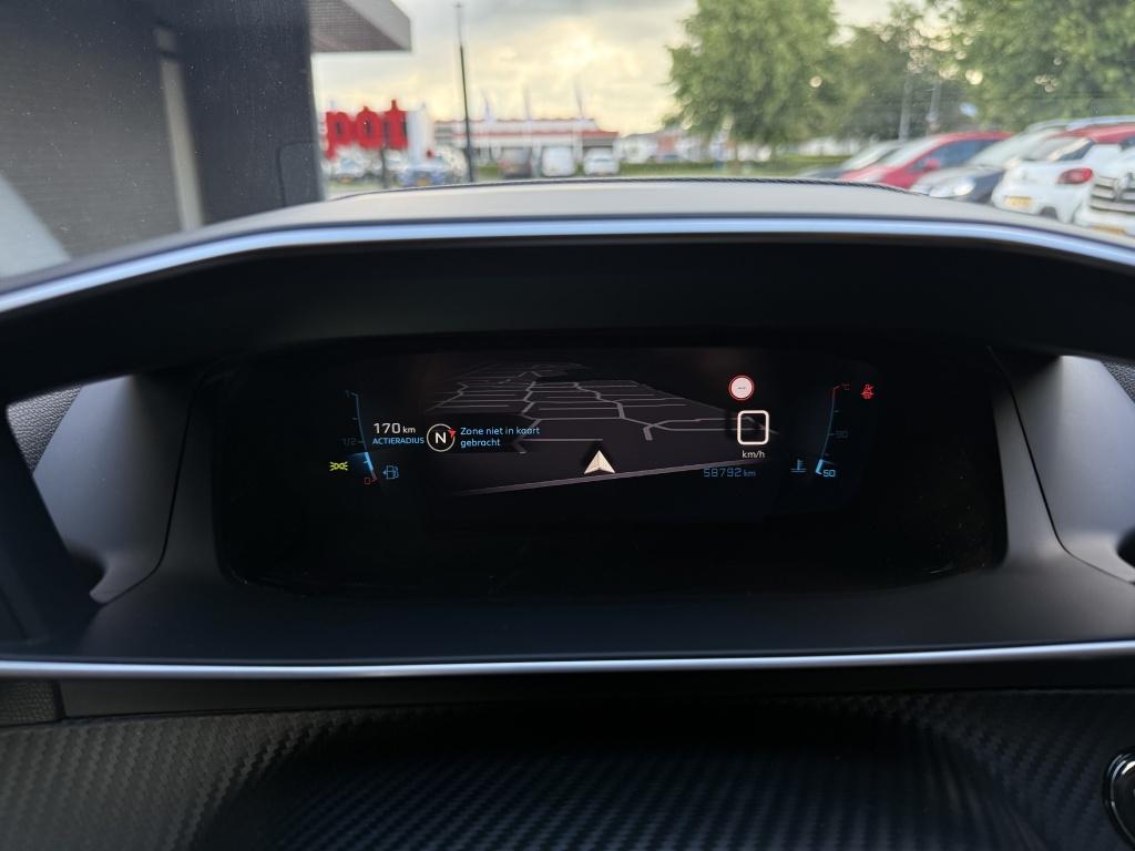 Peugeot 2008 1.2 puretech allure