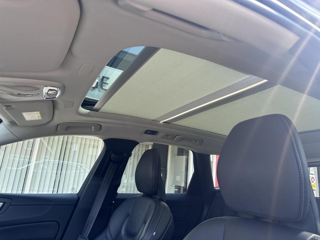 Volvo XC60 2.0 recharge t8 awd inscription