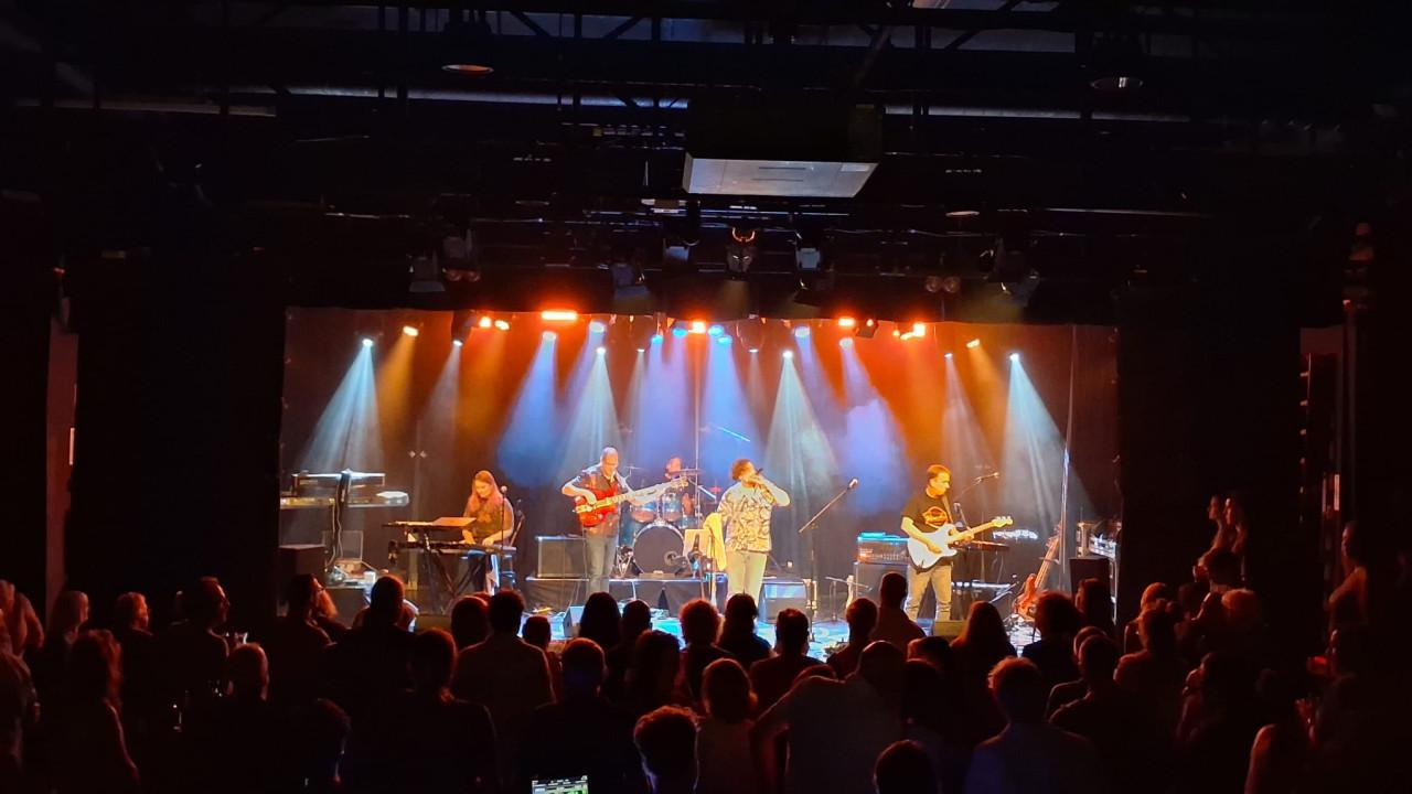 RE-ACT brengt de beste Pop & Rock covers naar jouw feest!