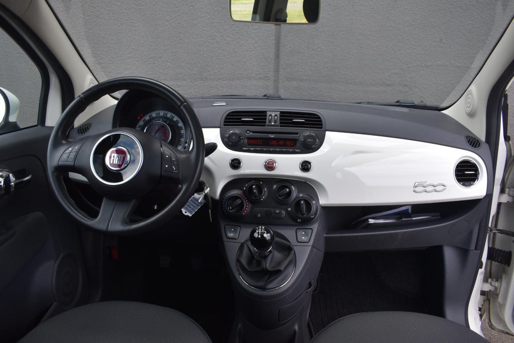 Fiat 500 0.9 twinair turbo lounge | lmv | panoramadak | airco | bluetooth