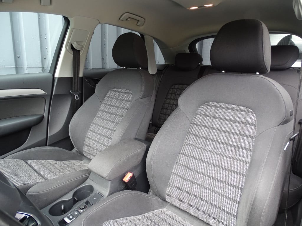 Audi Q3 2.0 tfsi quattro business edition automaat | navi | bluetooth