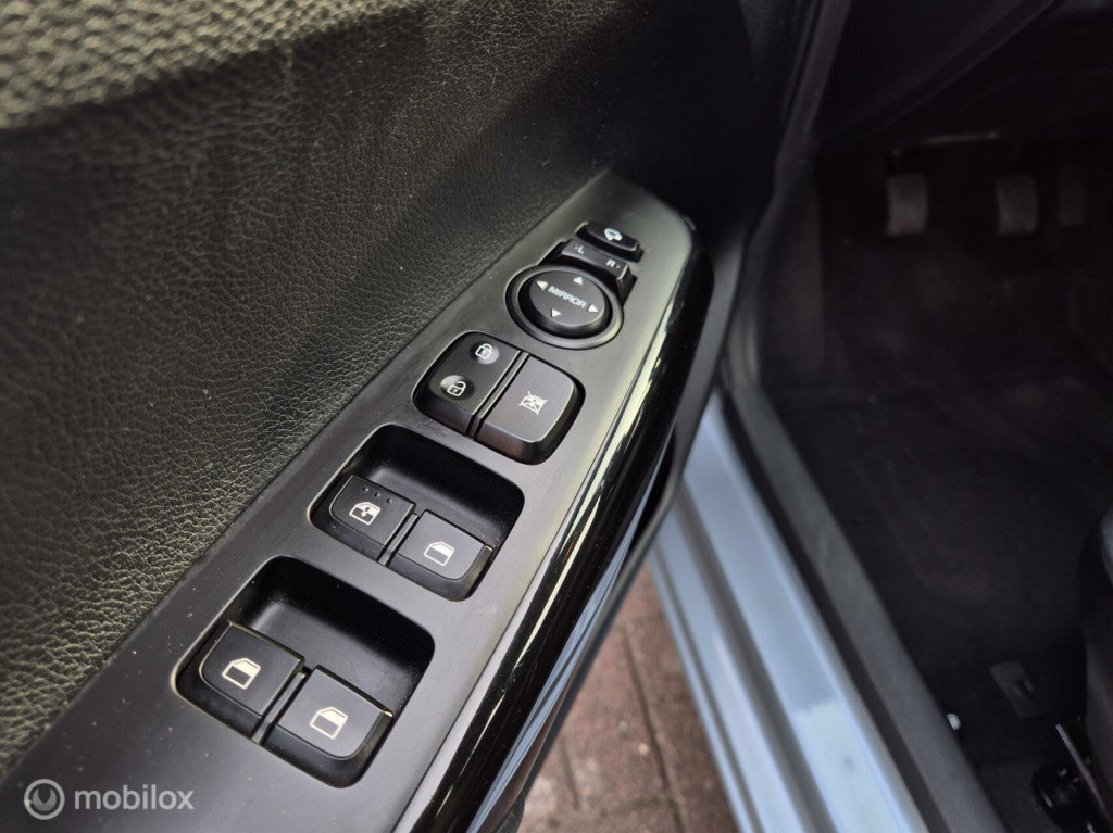 Kia Picanto 1.0 cvvt / achteruitrijcamera / cruise control / grootscherm na
