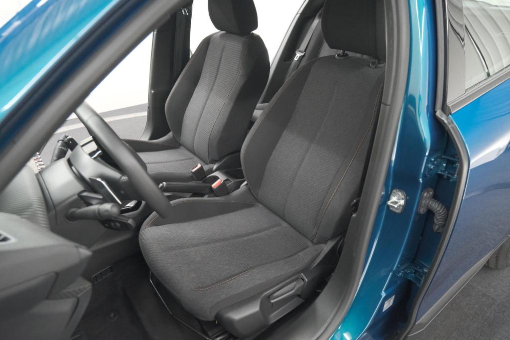 Peugeot 2008 hybrid 136 e-dcs6 style | apple carplay | parkeersensoren | cl
