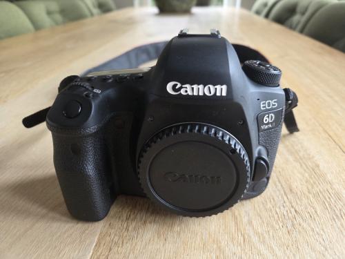 Canon EOS 6D Mark II spiegelreflexcamera