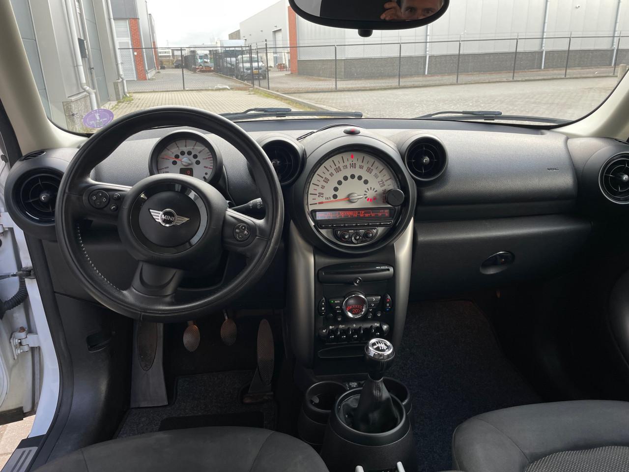 Mini Countryman 1.6 ONE 2013