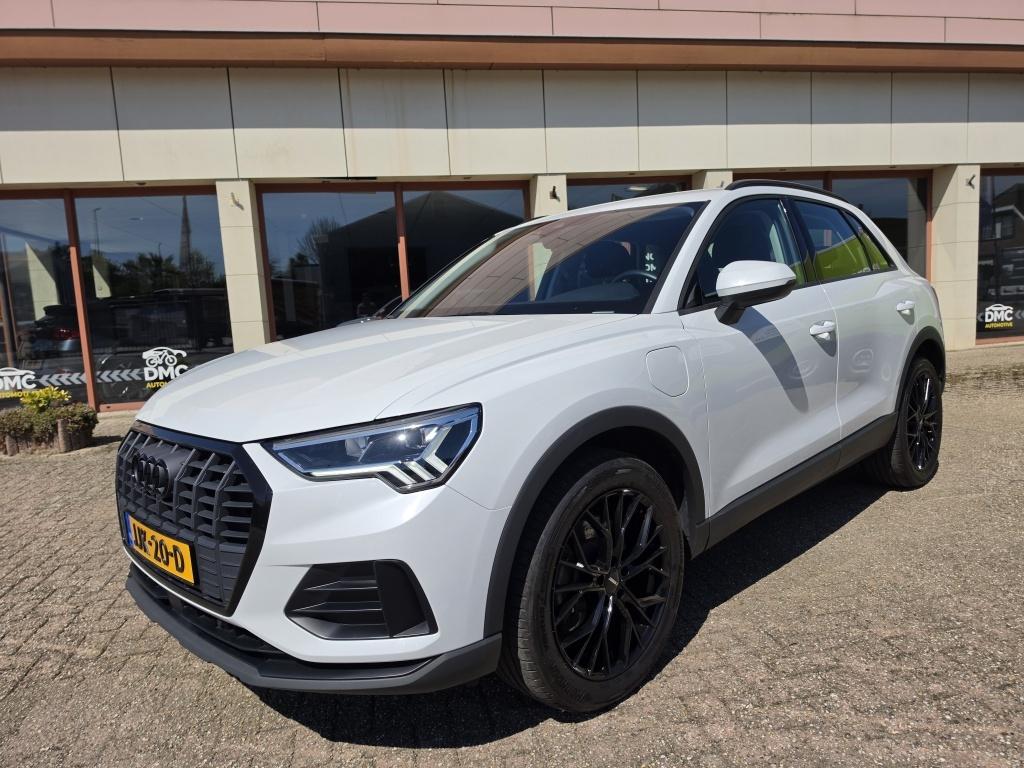 Audi Q3 45 tfsie phev attitude plus 245pk 2022 | automaat | led | dealer