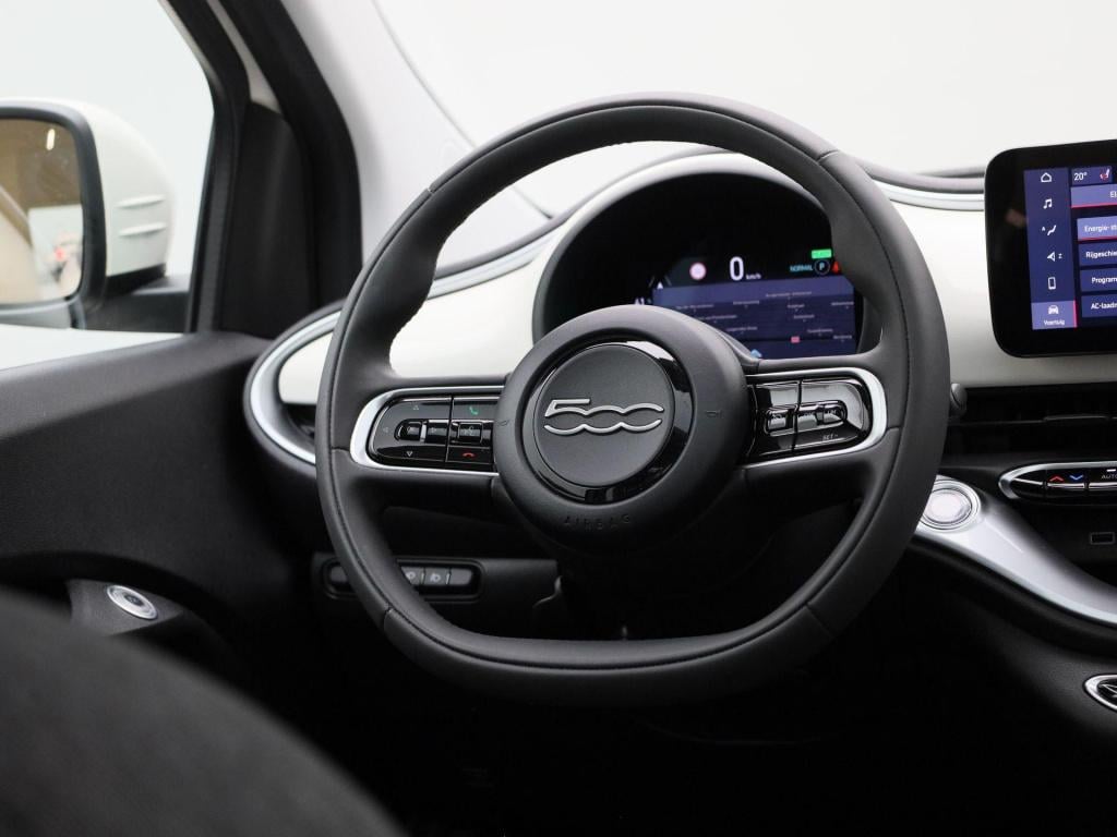 Fiat 500e icon 42 kwh | panoramadak | apple carplay / android auto | climat