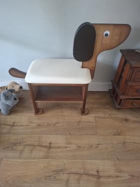 Teckel / hond bank / kast