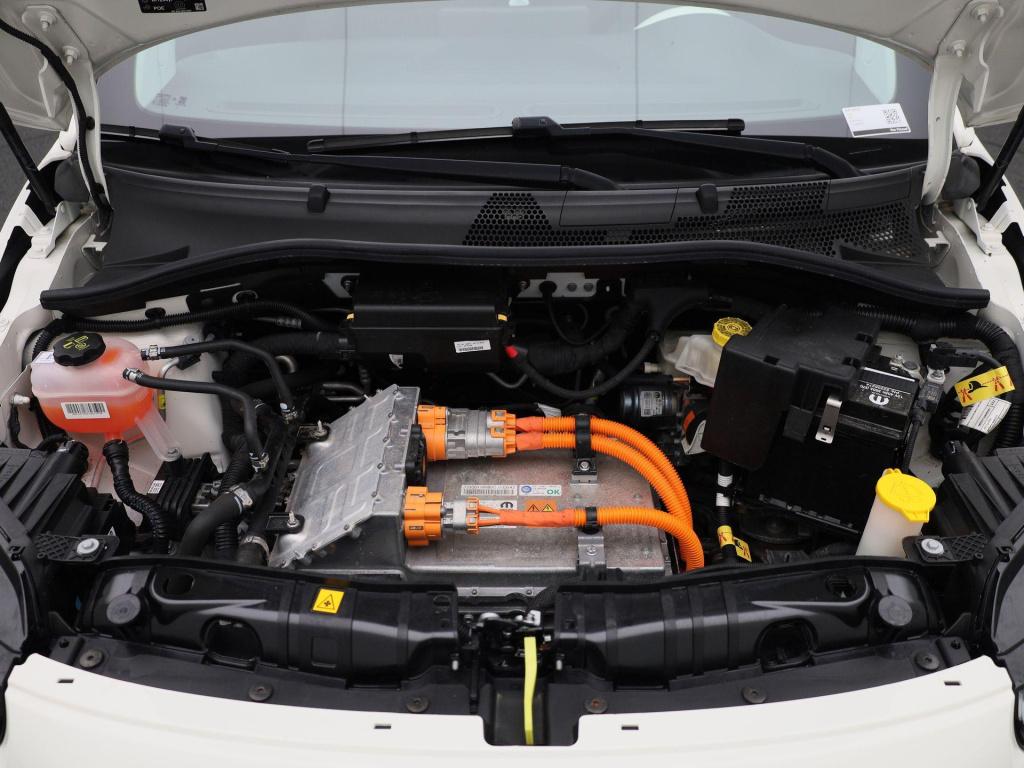 Fiat 500e icon 42 kwh | panoramadak | apple carplay / android auto | climat