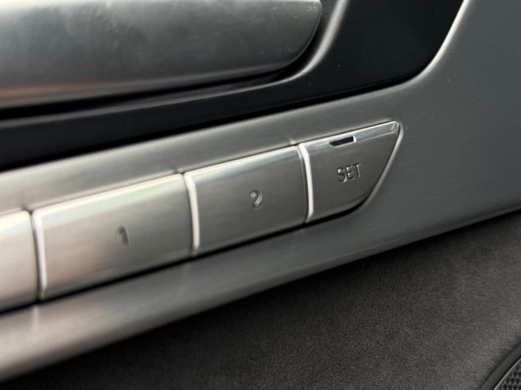 Audi A8 4.0 tfsi s8 quattro *700pk! *abt* keramisch * nachtzicht * massage