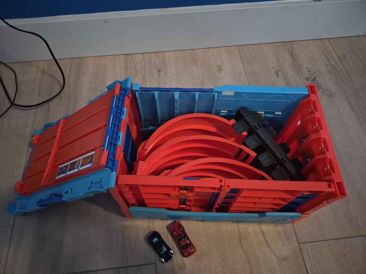 Hot Wheels Racebaan Ultimate Garage racebaan