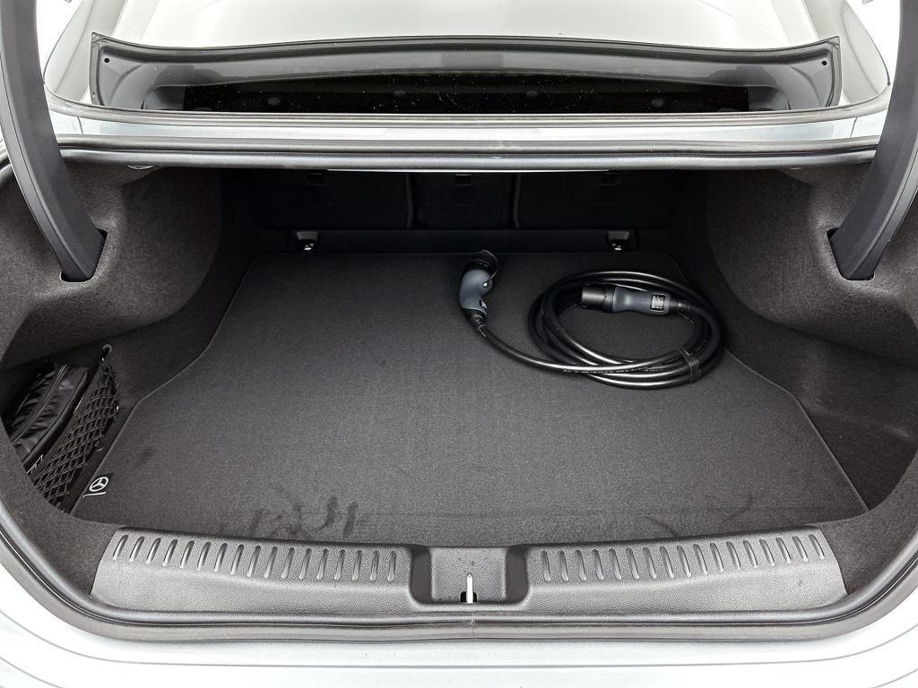 Mercedes-Benz Cla 250+ launch edition 85 kwh | trekhaak | memorypakket | ni