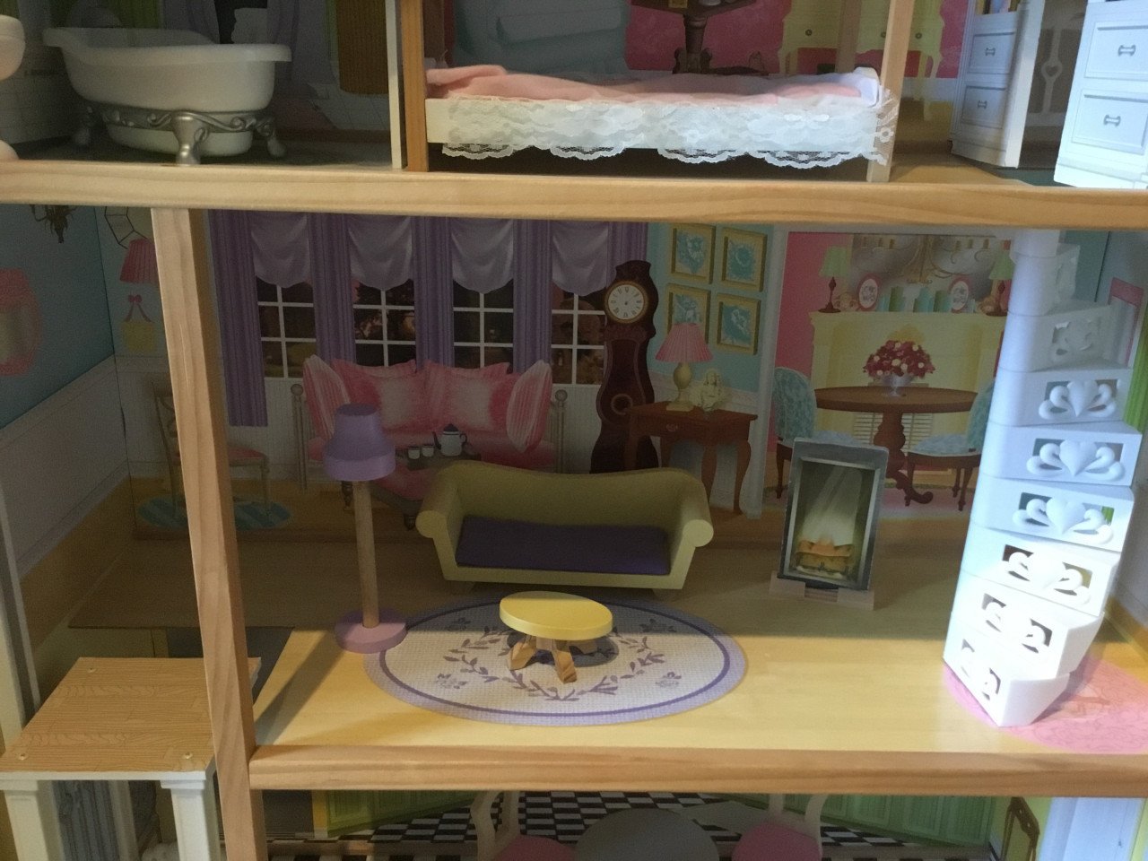 Houten barbiehuis