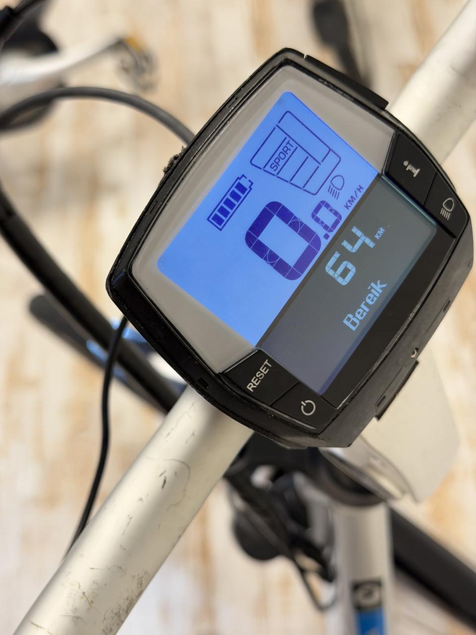 Pegasus Siena E-Bike Bosch Middenmotor 400Wh – met fietstas
