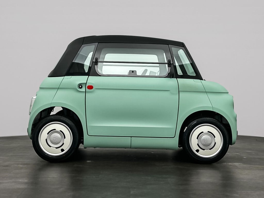 Fiat Topolino | led verlichting | panorama dak | smartphone houder | uit vo