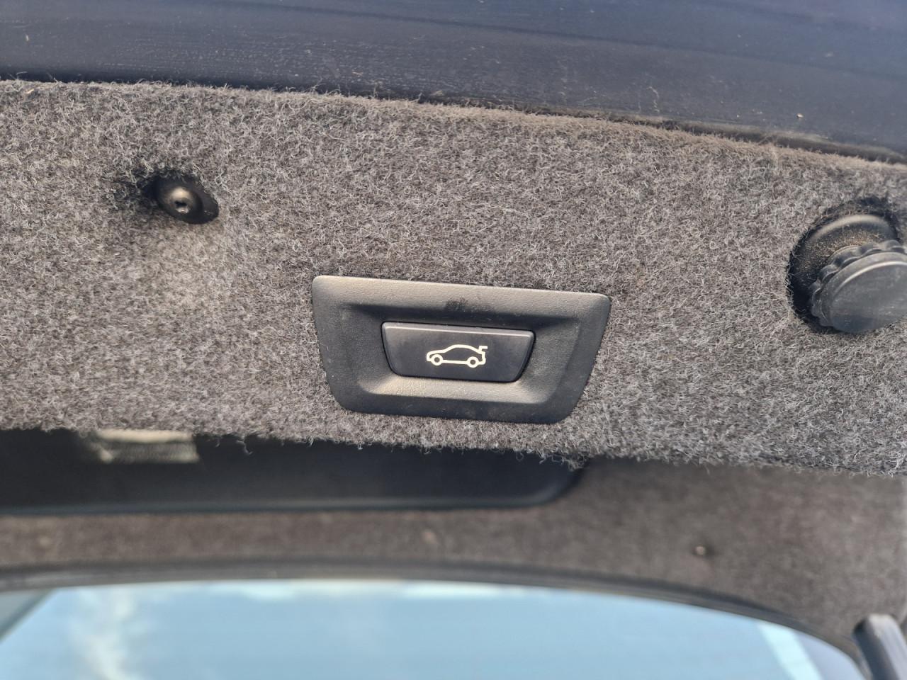 BMW 5-serie 528i High Executive