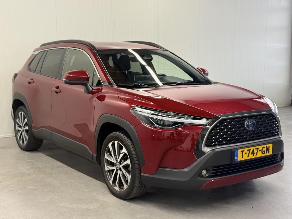 Toyota Corolla Cross 2.0 hp hybrid first ed| adap.cruise| stoel+stuur verw|