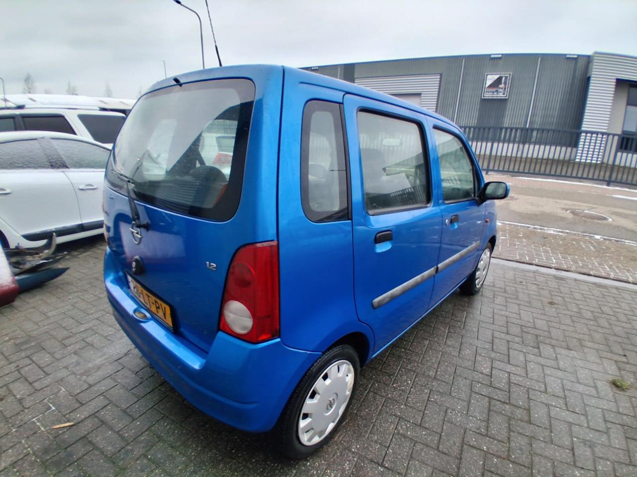 Opel agila 1.2 16v