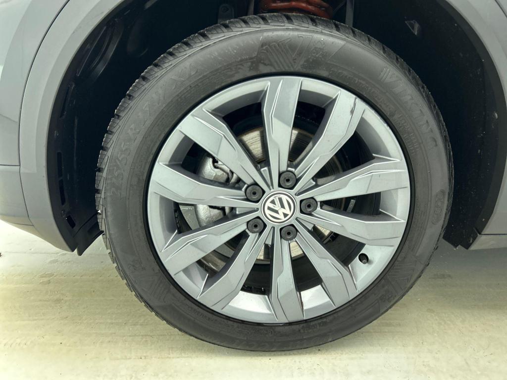 Volkswagen T-roc 1.0 tsi style | lmv | panorama dak | navigatie | parkeer s