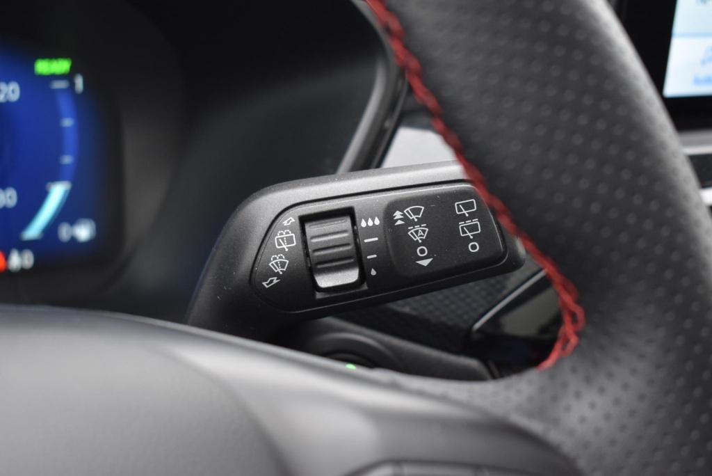 Ford Kuga 2.5 phev st-line x | climate control | adaptieve cruise control |