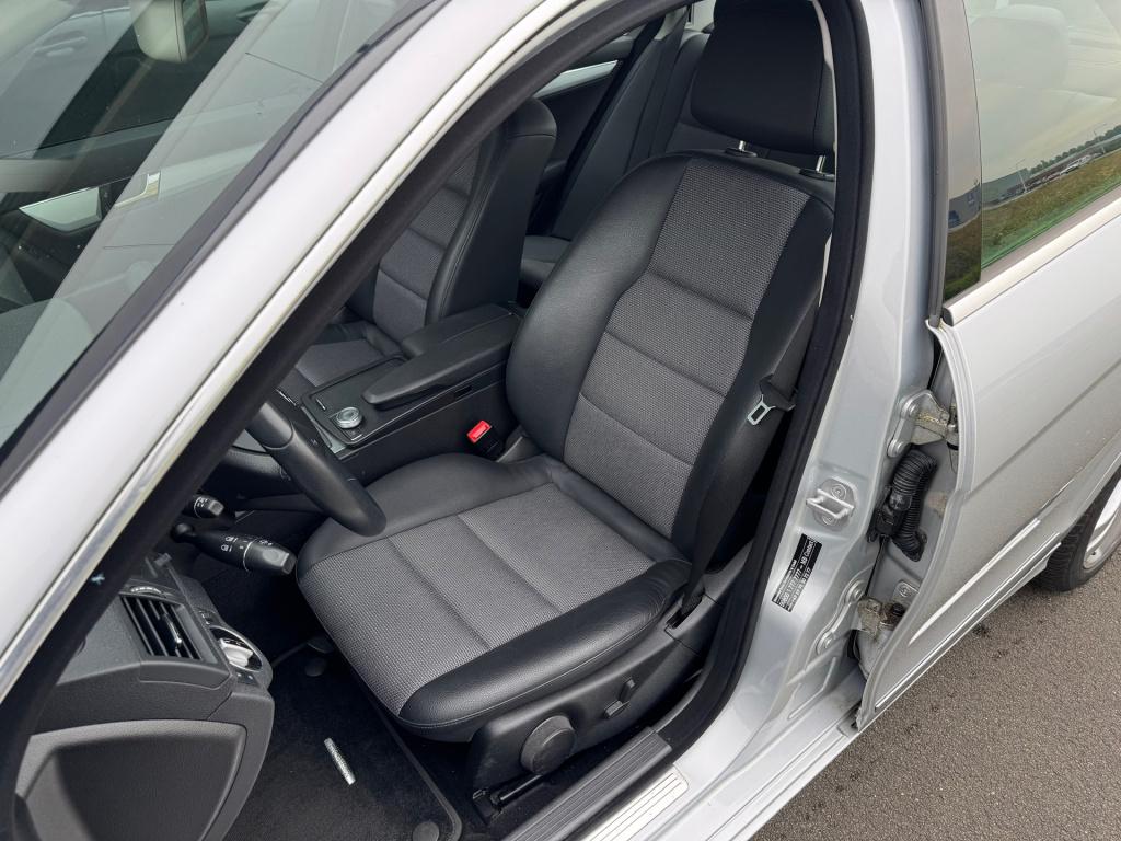 Mercedes-Benz C-Klasse 180 cgi blueefficiency avantgarde automaat