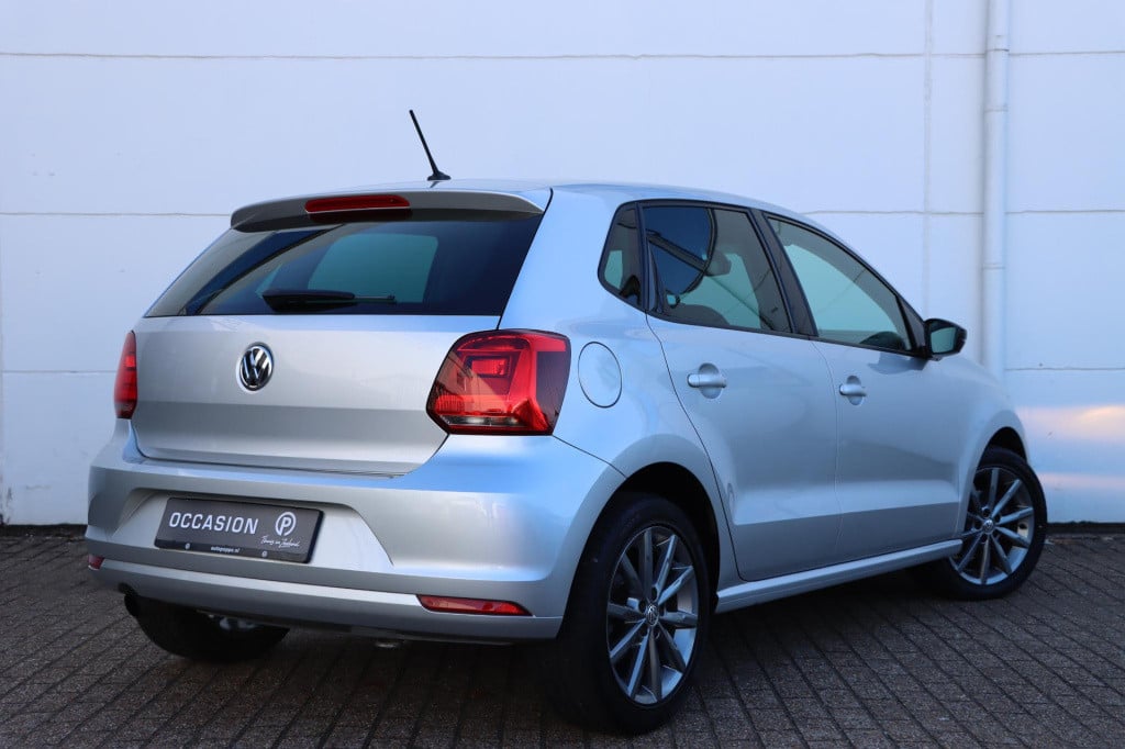 Volkswagen Polo 1.2 tsi first edition 90pk