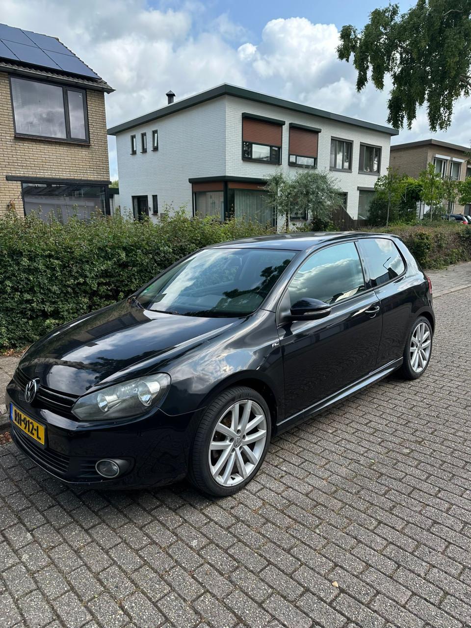 Volkswagen Golf 1.6