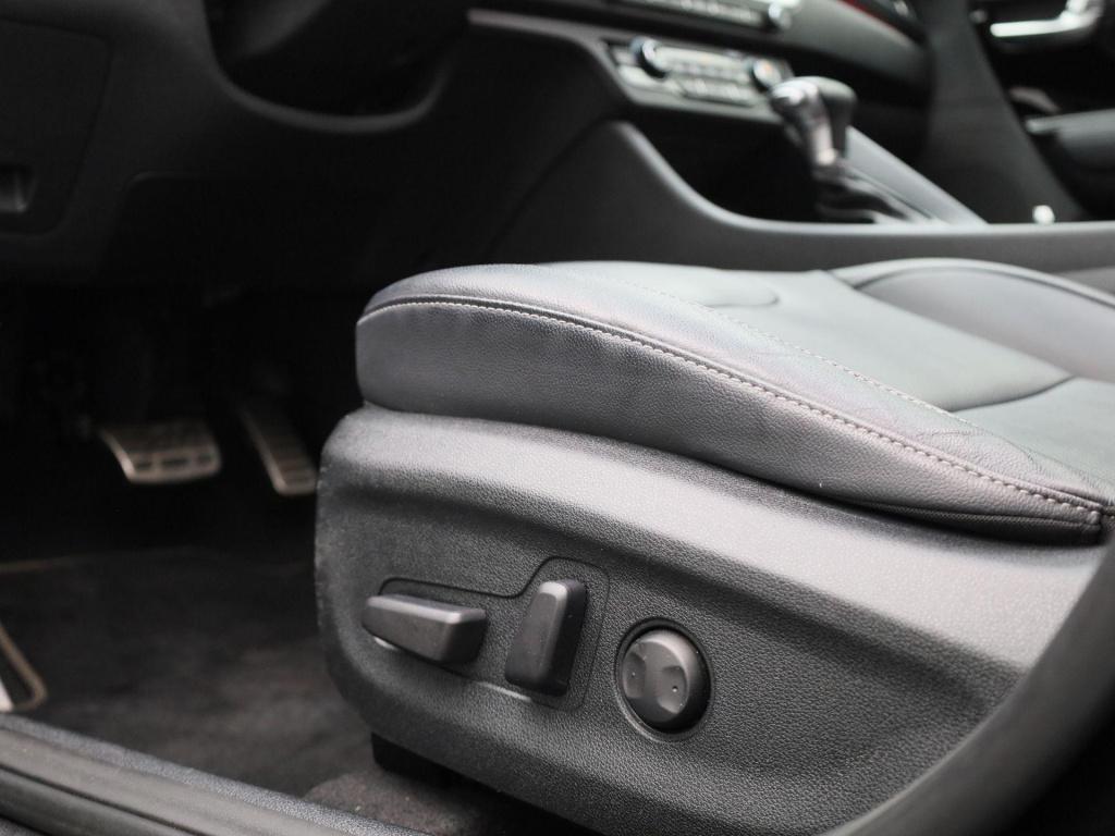 Kia Niro 1.6 gdi hybrid executiveline | automaat | parkeer sensoren | leder