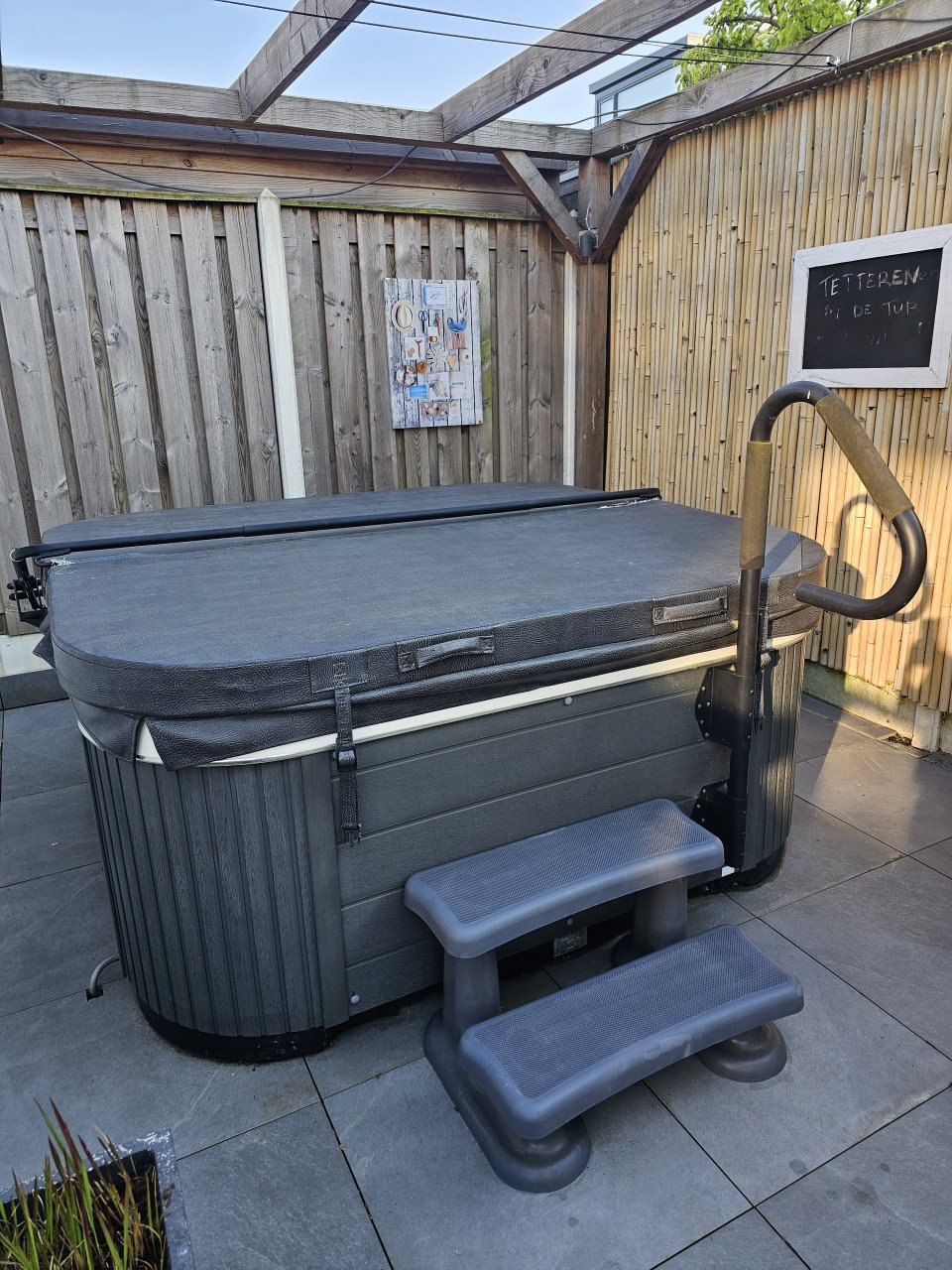 Jacuzzi