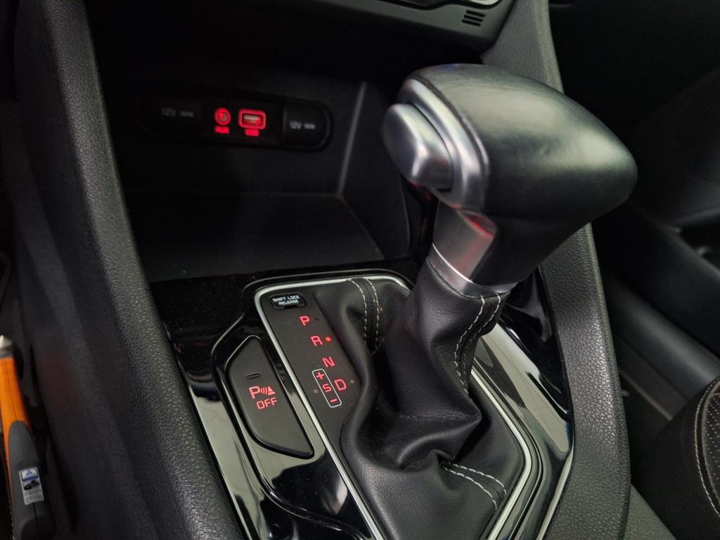 Kia Niro 1.6 gdi hybrid businessline