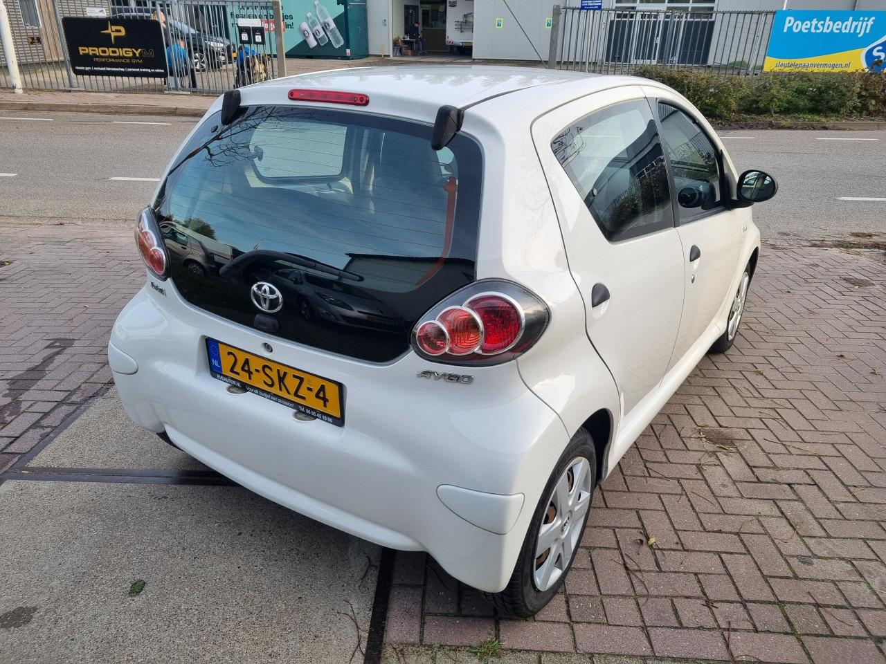 Toyota Aygo 1.0-12V Cool | Airco | 2e Eigenaar!