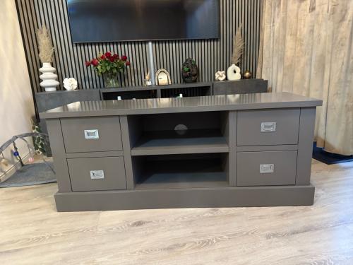 Tv dressoir Iceland 15 (150 cm) - Zo goed als nieuw!