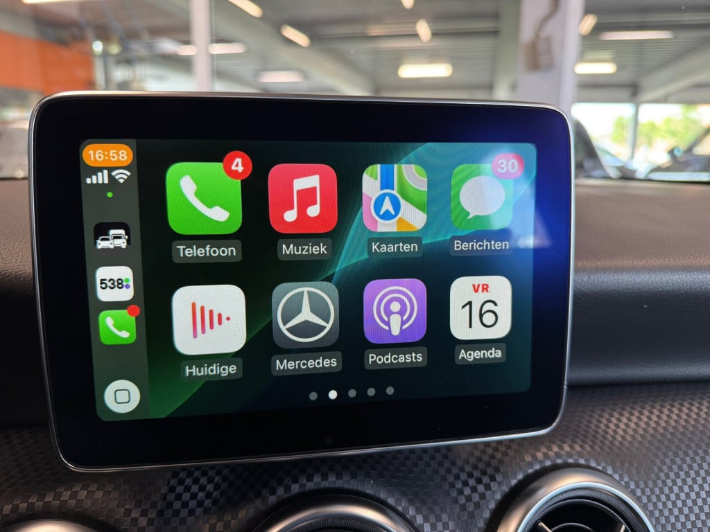 Mercedes-Benz A-Klasse 180 urban , apple-carplay / panorama dak