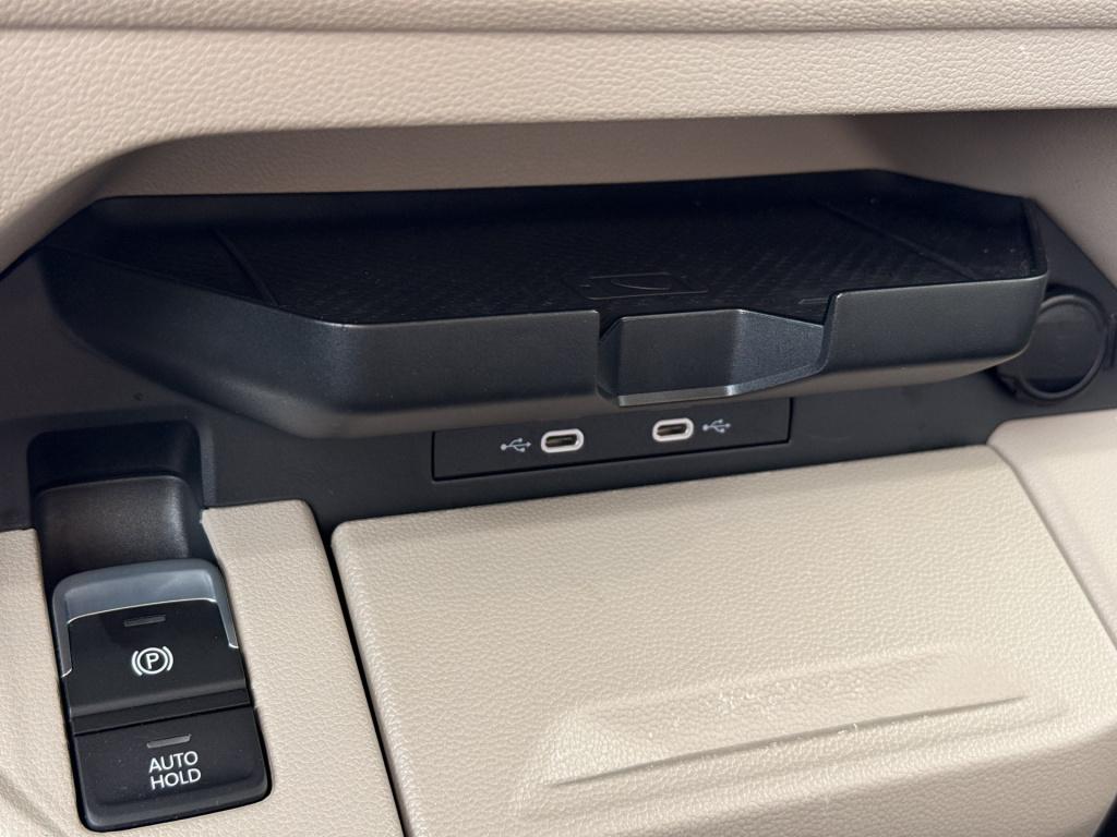 Volkswagen Multivan 1.4 ehybrid l1h1 life business | 7 stoelen | elect schu