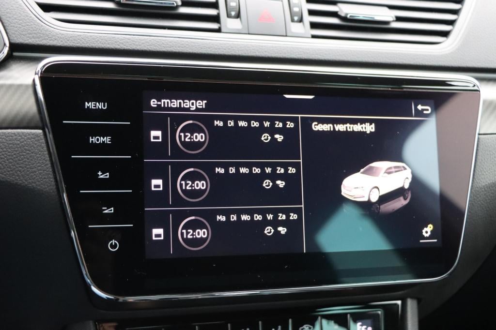 Skoda Superb combi 1.4 tsi iv sportline business 218pk dsg6